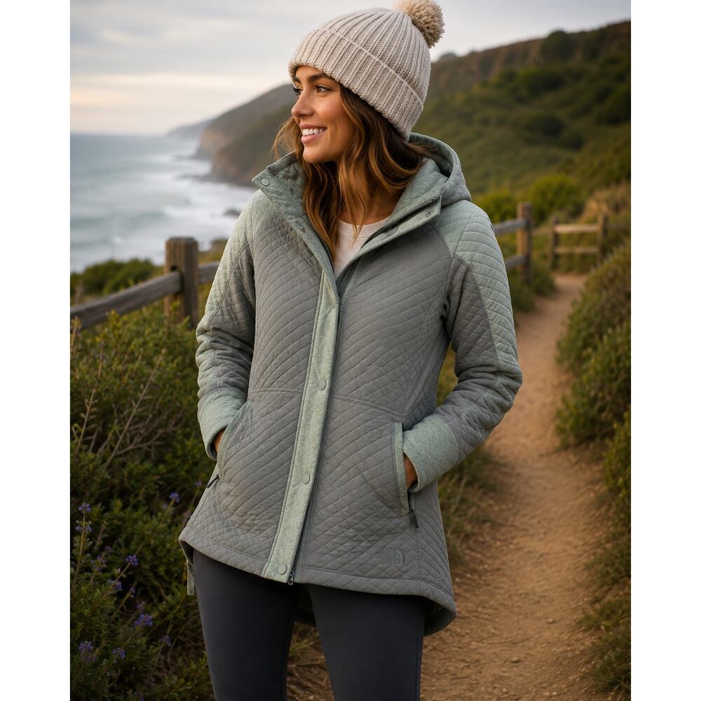 The North Face Quilted Hooded Coat Small Two Tone Teal Fleece Lined Jacket $169
